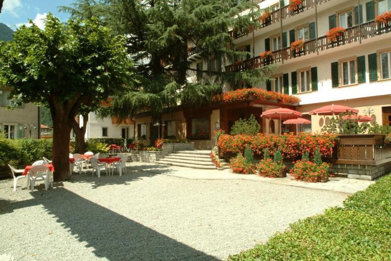 Hotel Pinzolo-Dolomiti Esterno foto