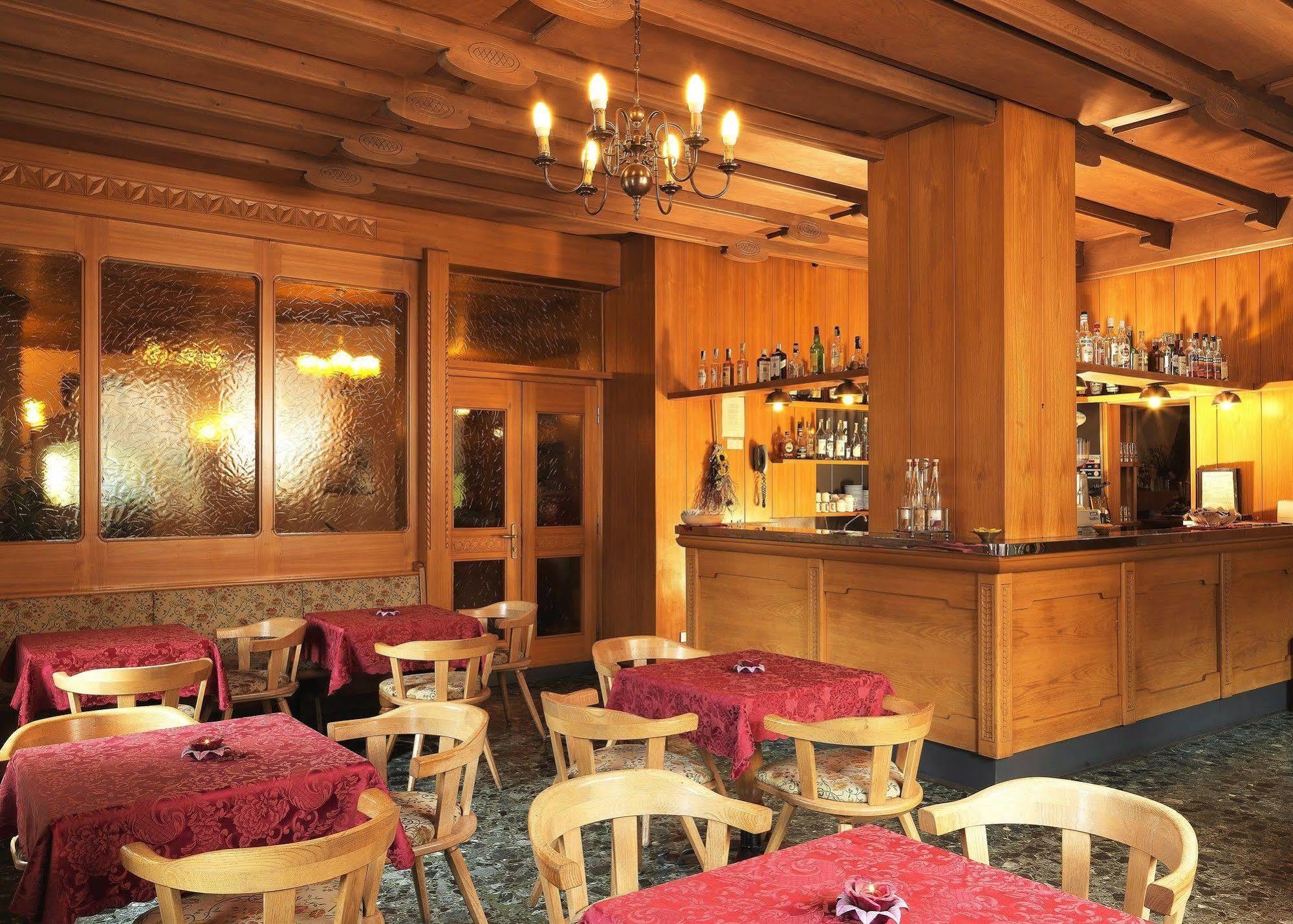 Hotel Pinzolo-Dolomiti Esterno foto